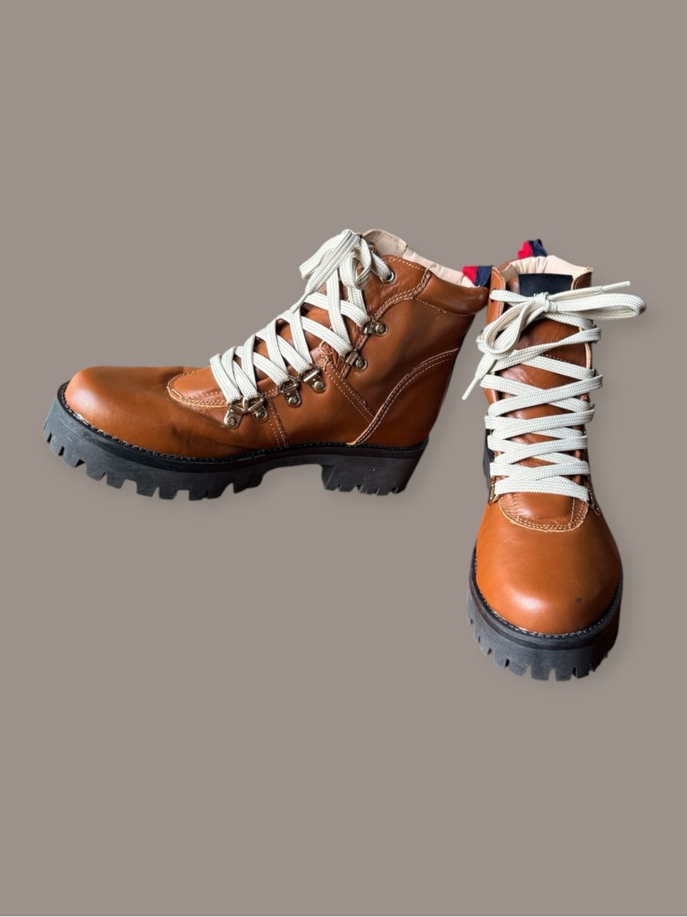 Steve Madden Tan Brown Leather Lace-Up Lug Boots with Cream Laces
